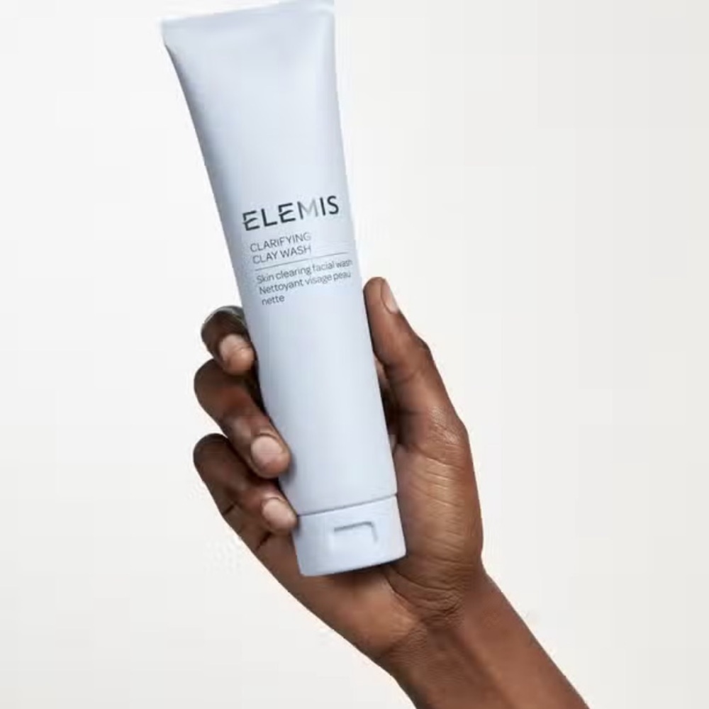 Elemis Clarifying Clay Wash 150mls - Picture 4 of 11